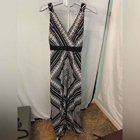 Apt 9 black and white dress‎ size petite small - Picture 1 of 7